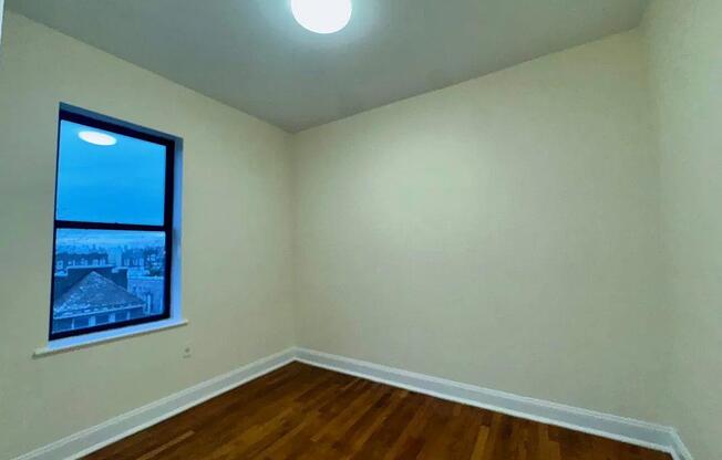 1 bed, 1 bath, $2,028, Unit 4D