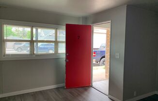 1 bed, 1 bath, 450 sqft, $995, Unit #7