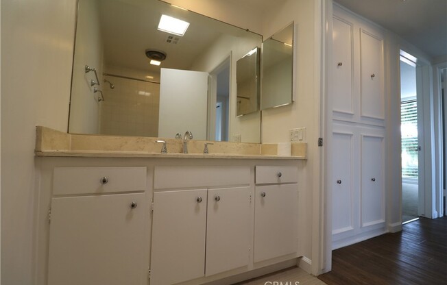 2 beds, 2 baths, 1,136 sqft, $2,695