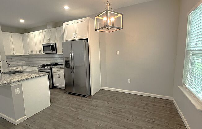 Like new and not far from downtown & med center