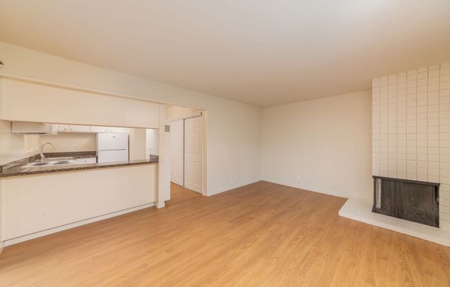 1 bed, 1 bath, 612 sqft, $2,150, Unit 29