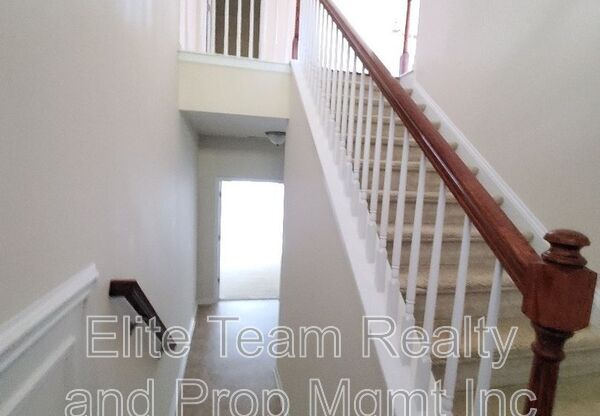 11190 BRIDGEWATER DR