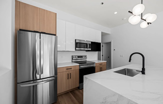 1435 40 W FILLMORE ST