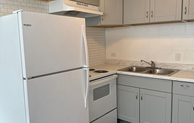 2 beds, 1 bath, $1,950