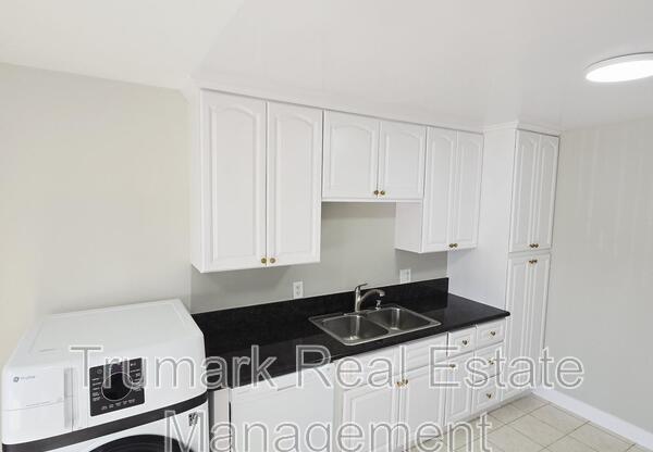 433 W GARFIELD AVE