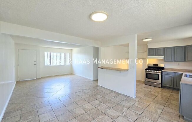 1330 WALNUT AVE