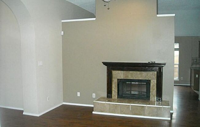 901 Felicia Ln, Arlington, TX, 76017