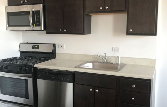 1 bed, 1 bath, 500 sqft, $1,095, Unit 504