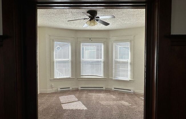 Glisan St. Townhomes