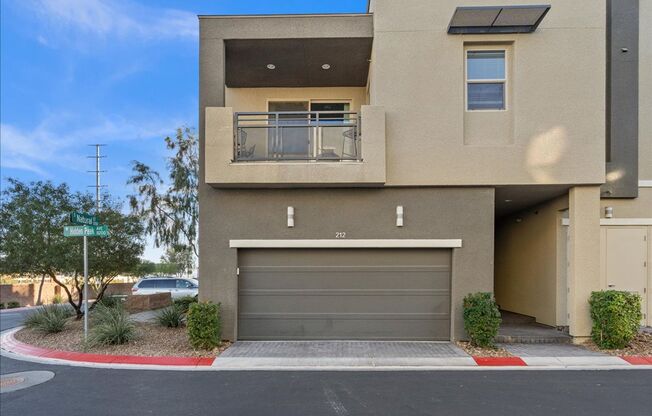 Ideal 2 Bedroom Fully Furnished Condo with Modern Feel Perfect Location in Summerlin