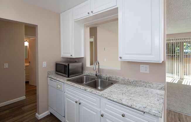 1 bed, 1 bath, 704 sqft, $1,995, Unit B-27