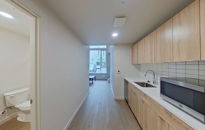 1 bed, 1 bath, 419 sqft, $1,590, Unit 105