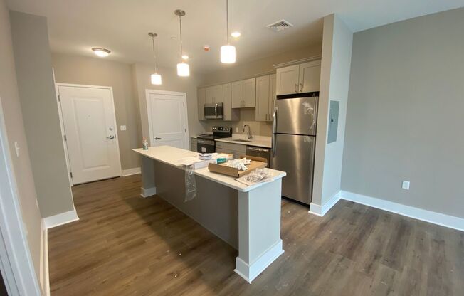 Corner Luxury Studio - Next to Albany Medical Center!