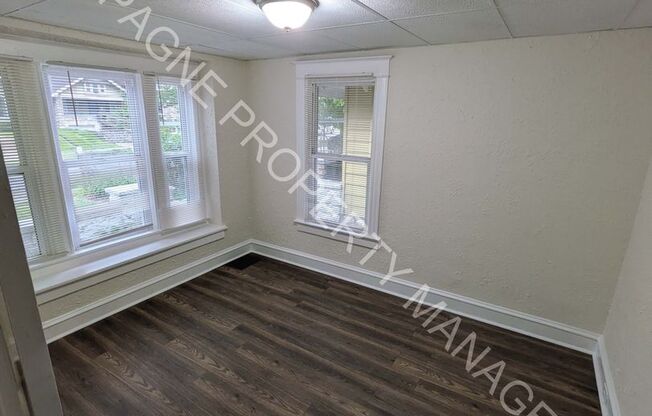 3 Bedroom Home, centrally located in the heart of Kansas City