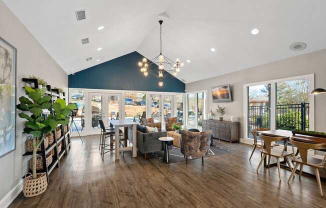 the preserve at ballantyne commons living room and dining room