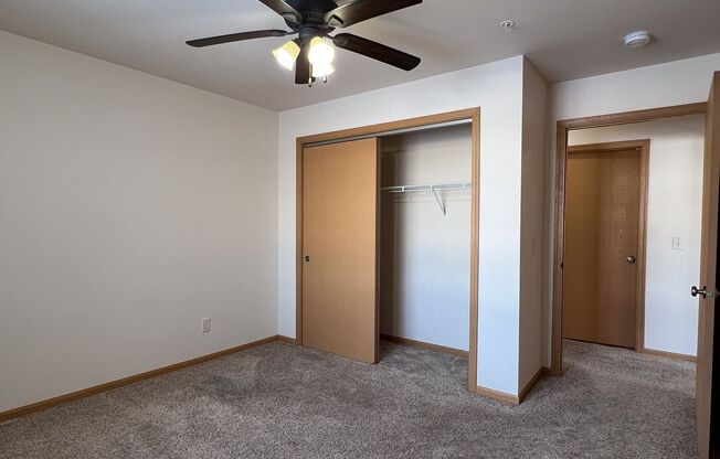 2 beds, 1 bath, 1,248 sqft, $1,430, Unit ML 530-04