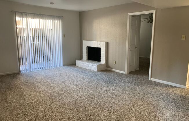 2 beds, 2 baths, 1,003 sqft, $1,170, Unit 3203