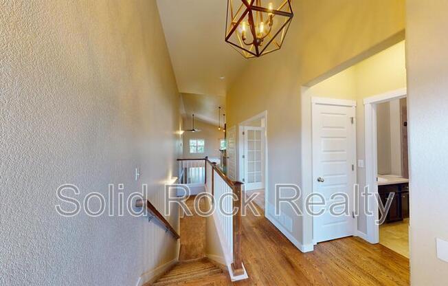 1097 ANTRIM LOOP