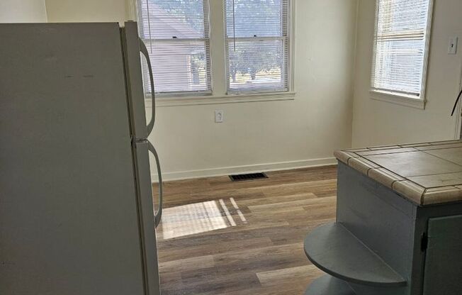 1 bed, 1 bath, $1,025, Unit 2128