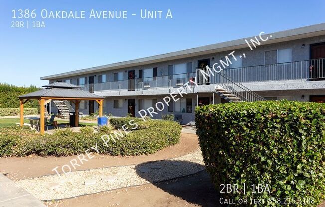 1386 OAKDALE AVE