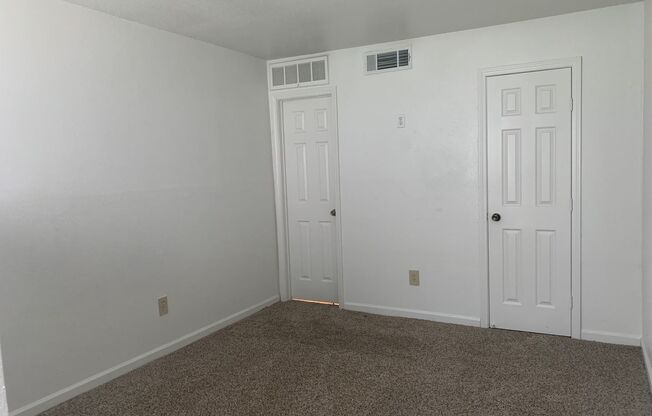 2 beds, 2 baths, 1,038 sqft, $1,215, Unit 3101