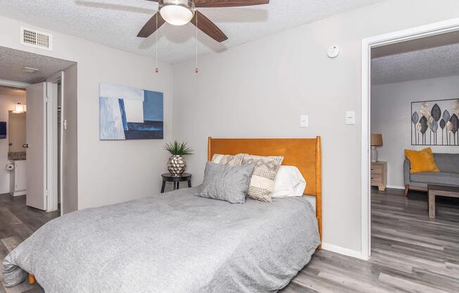 1 bed, 1 bath, 742 sqft, $795
