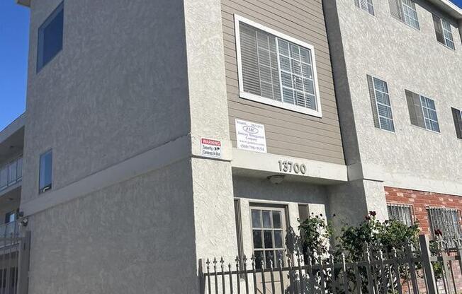 13700 Kornblum Avenue