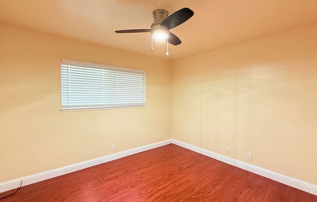 2 beds, 1 bath, $2,100, Unit 2424 94th Ave - Apt 1