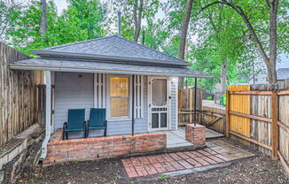 537 E PLATTE AVE