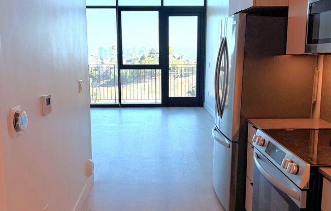 Studio, 1 bath, 422 sqft, $2,495, Unit 908