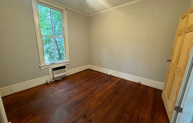 Studio, 1 bath, $775