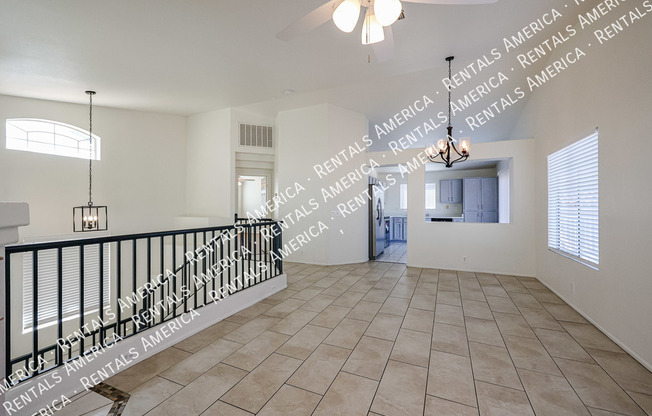 4138 W CHARTER OAK RD