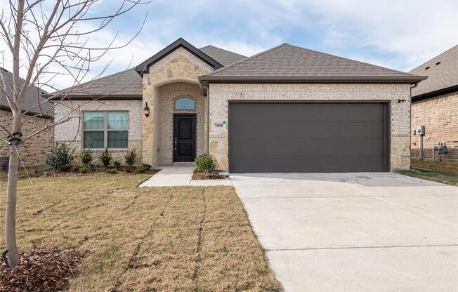 7808 COTTONWOOD DR