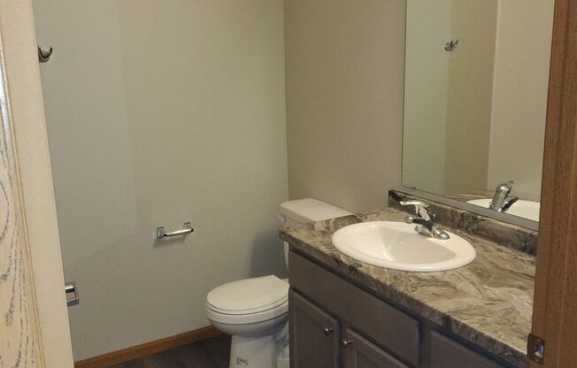 Studio, 1 bath, 529 sqft, $785, Unit 216