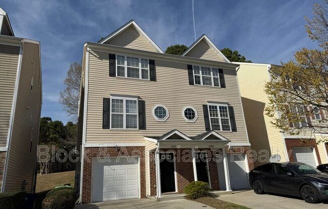 2212 PERSIMMON RDG DR