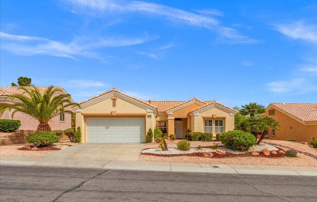 Gorgeous 2 Bedroom Furnished Modern Home