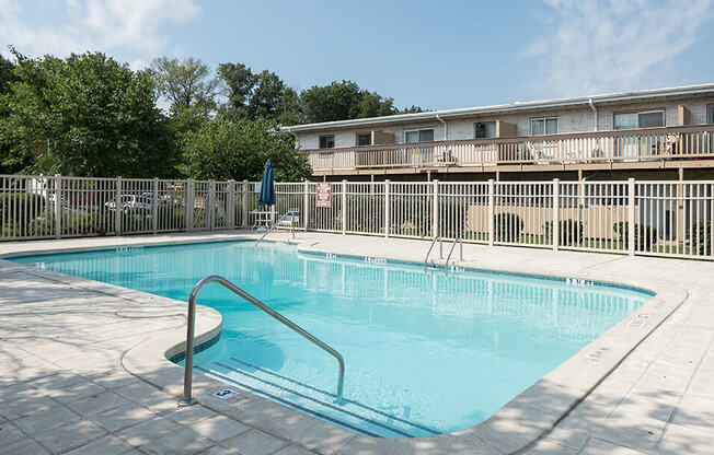 Swimming pool at Emerald Crossing Apartments