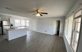 3 beds, 1 bath, $1,050