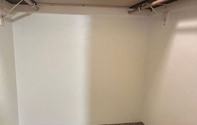 1 bed, 1 bath, 750 sqft, $1,375, Unit 7521-25