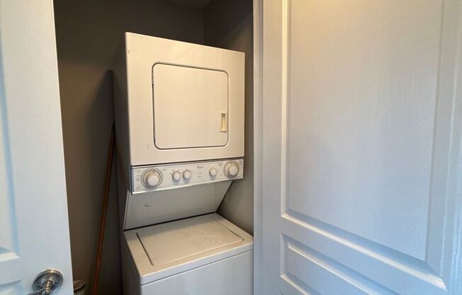 1 bed, 1 bath, $1,550