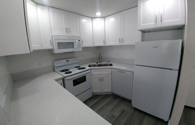 2 beds, 1 bath, 675 sqft, $2,395, Unit 101