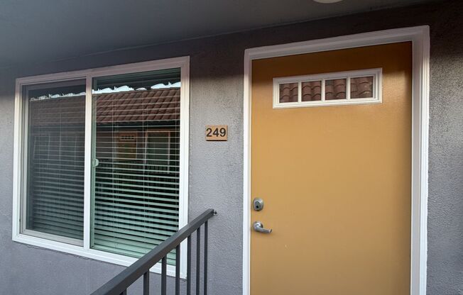 1 bed, 1 bath, 688 sqft, $2,355, Unit 0249