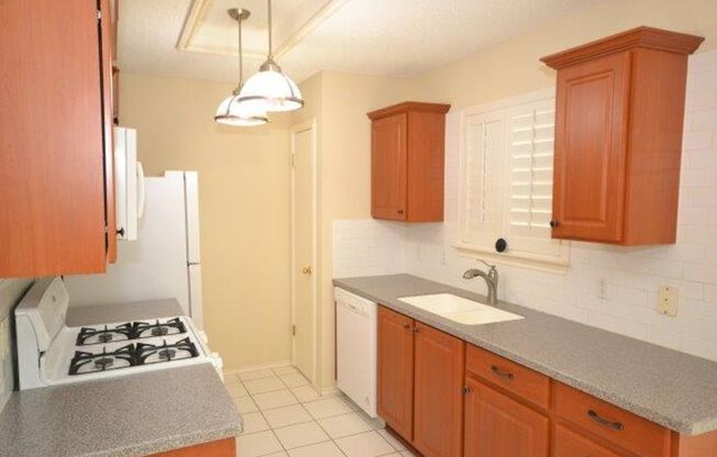 Carriage Hills 3 bedroom, 1 bath home - Cedar Park