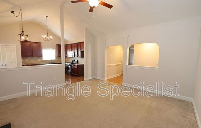 847 RIBBONLEAF LN