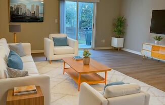 2224 Winthrop Chase Drive