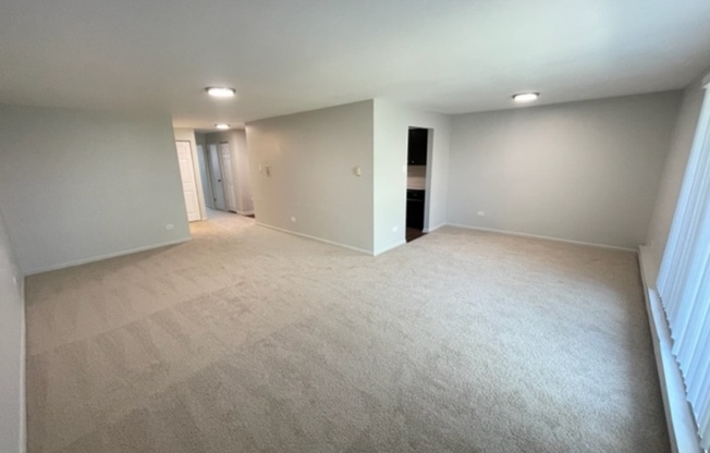 515 E AVE 105