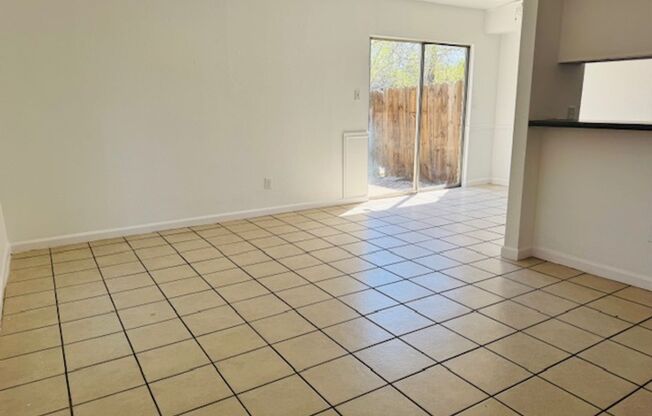 South Austin Stunner