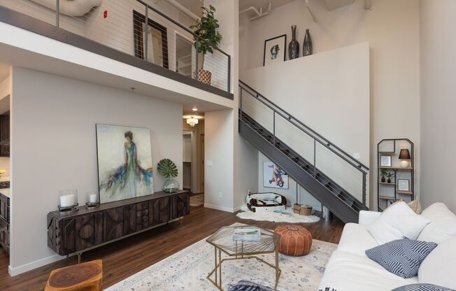 1 bed, 1 bath, 1,232 sqft, $2,695, Unit 113