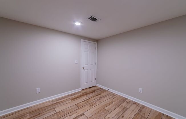 4 beds, 2 baths, 1,500 sqft, $1,995, Unit 712HCO