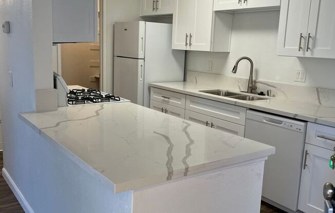 Peppertree Apartments | Convenience, Comfort & Community